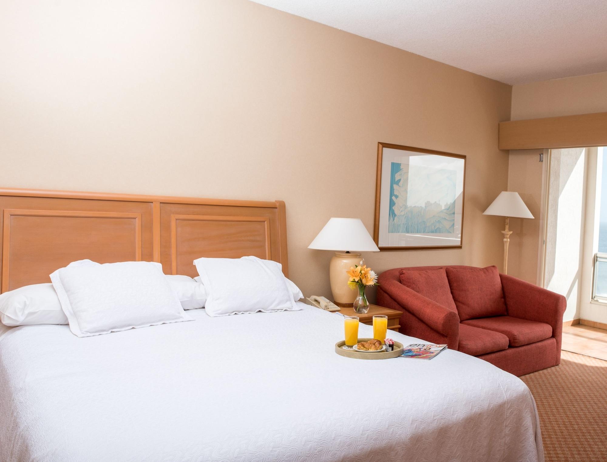 Enjoy Punta Del Este Ngoại thất bức ảnh A typical hotel room