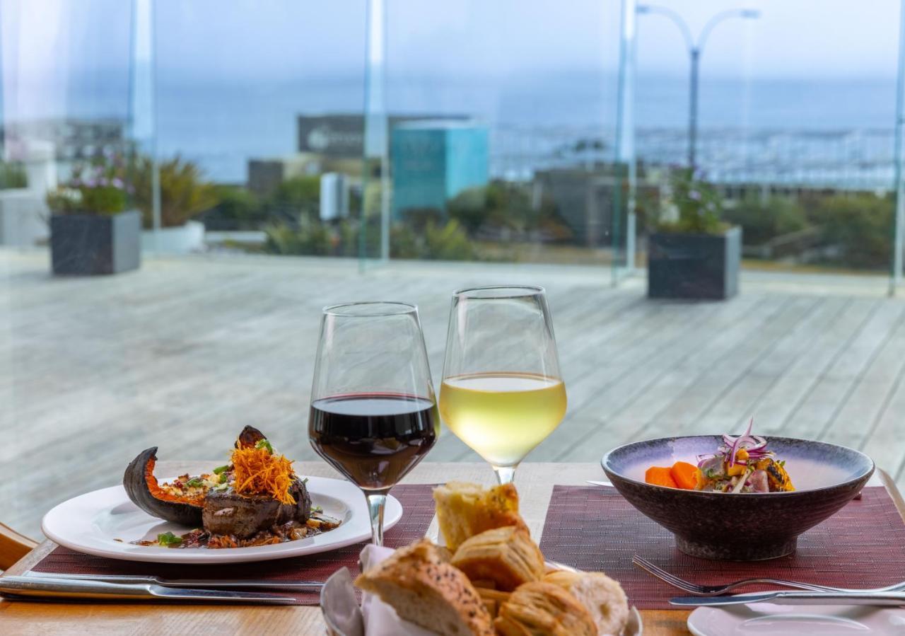 Enjoy Punta Del Este Ngoại thất bức ảnh Tapas at a restaurant in Spain