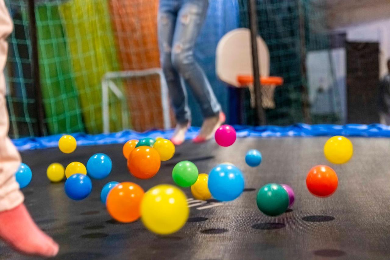 Enjoy Punta Del Este Ngoại thất bức ảnh Bouncy ball