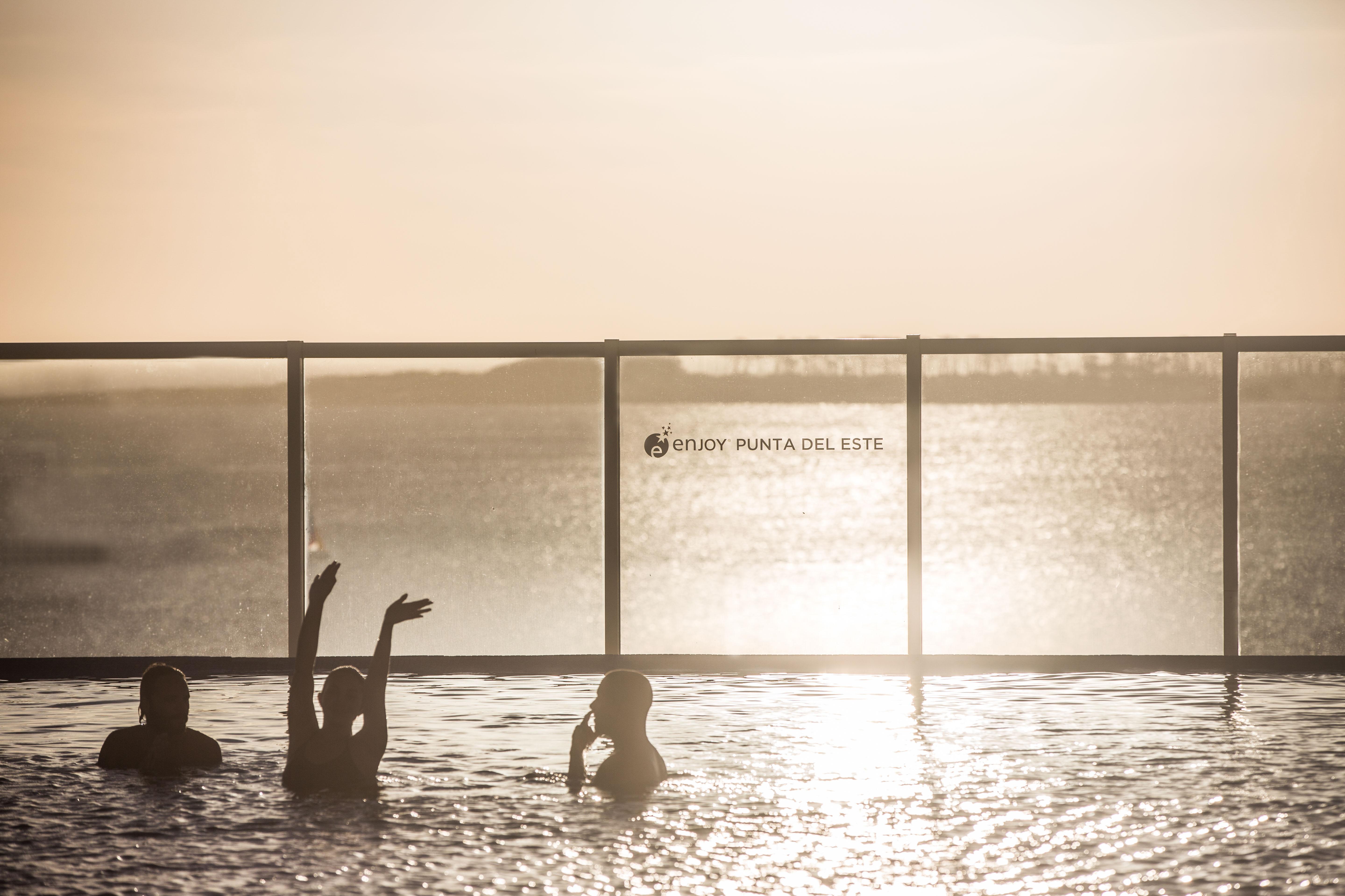Enjoy Punta Del Este Ngoại thất bức ảnh Sunset at Punta del Este